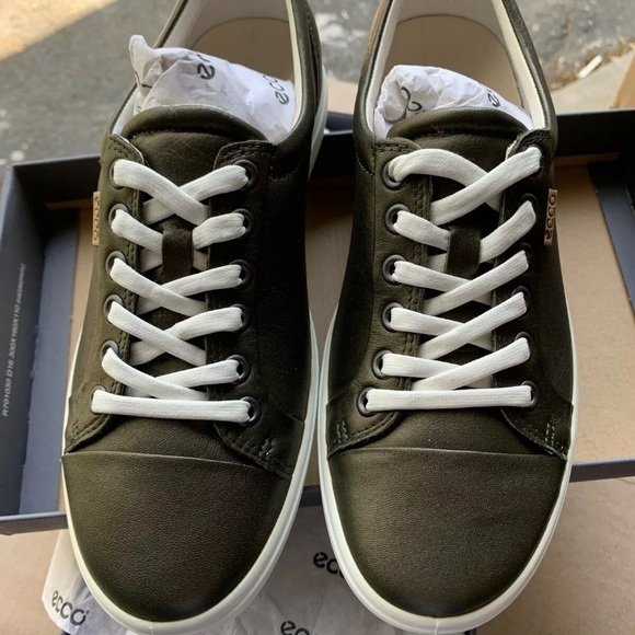 women's ecco soft 7 sneaker